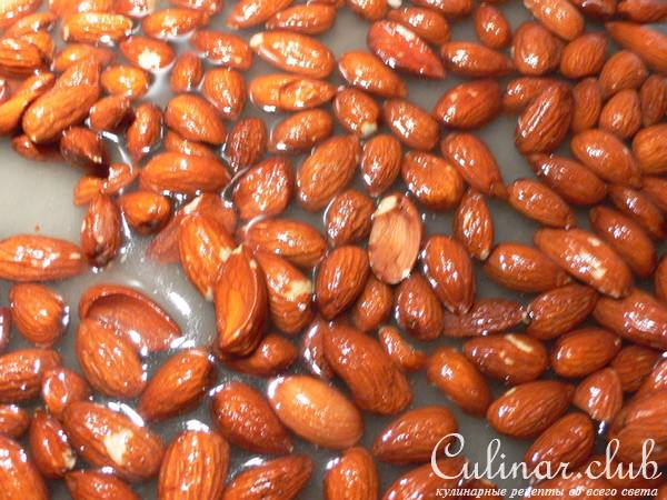 Миндаль в сахаре