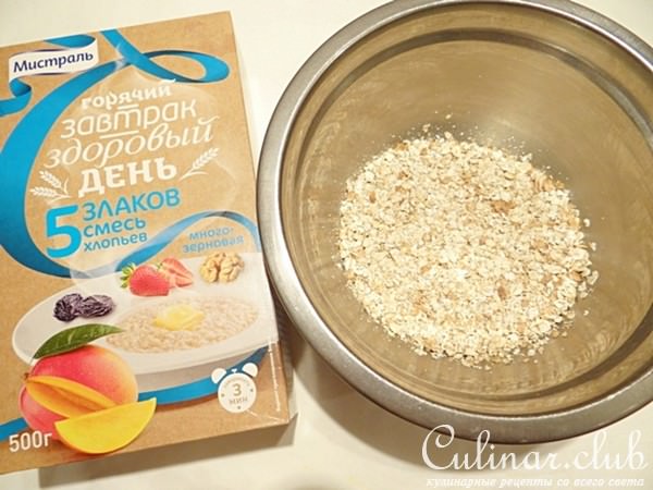 Бруснично-апельсиновая шарлотка из багета и сливочного сыра