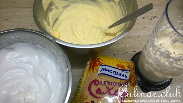 Мраморный чизкейк с клубникой