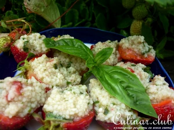 Десерт "Фаршированная клубничка"