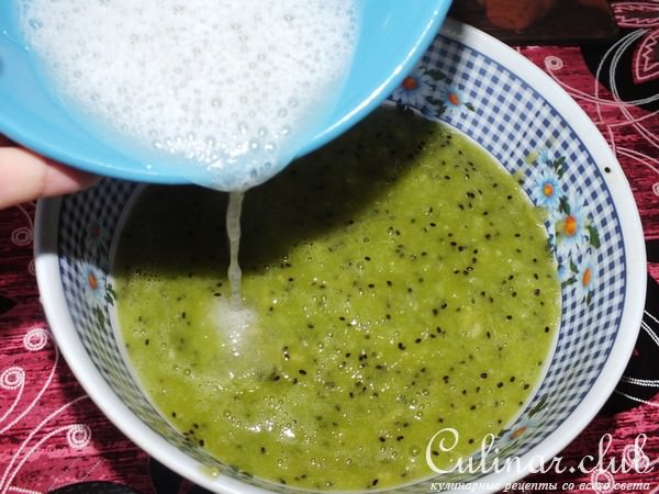 Семифредо с киви