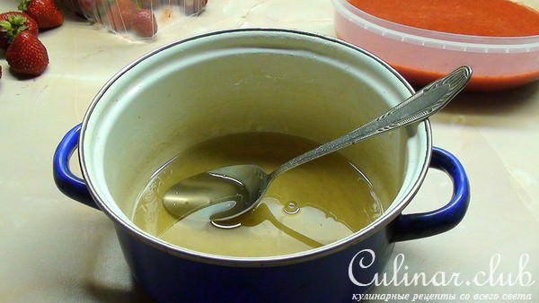Суфле из клубники. По-летнему лёгкий десерт из ягод. Дуэль!