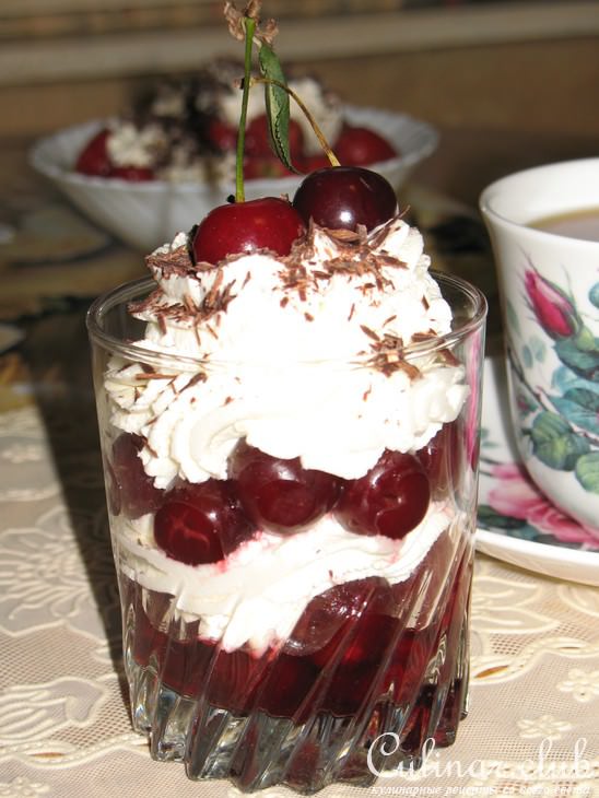 Вишня со сливками «Черный лес»