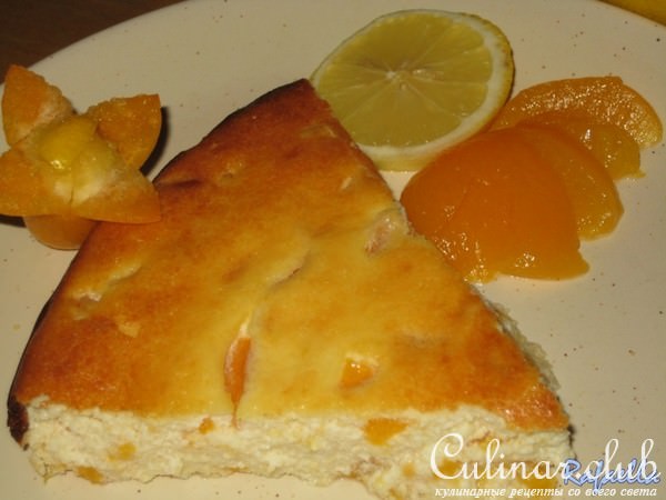 Запеканка творожная с абрикосами