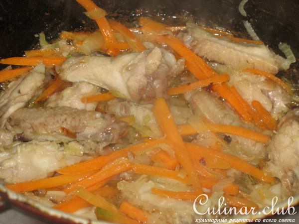 Гречневый "плов" с куриными крылышками