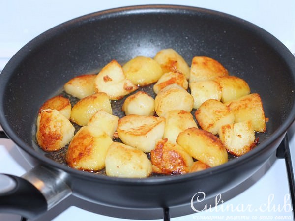 Картофель по-архиерейски с икрой из хлеба