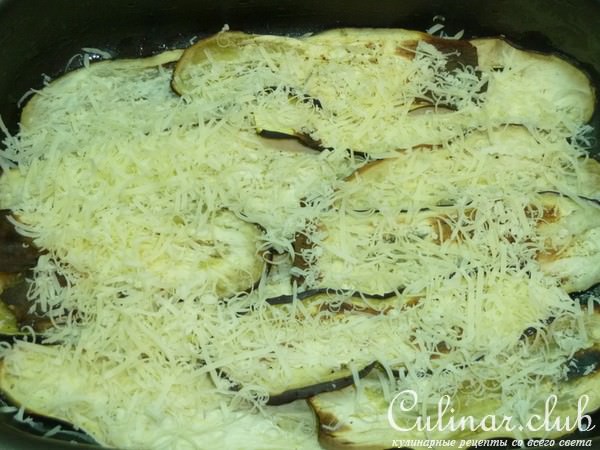 Оригинальная "Лазанья" с баклажаном и рисом к куриным отбивным