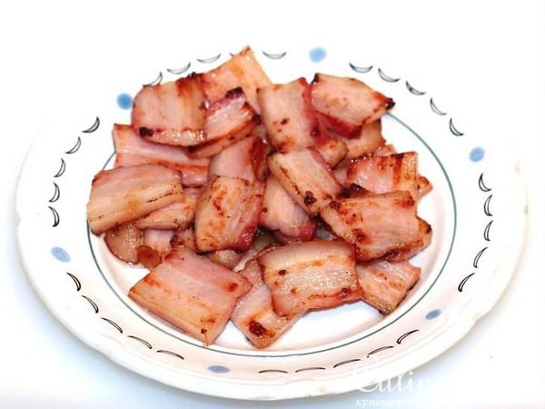 Каша пшённая со шкварками