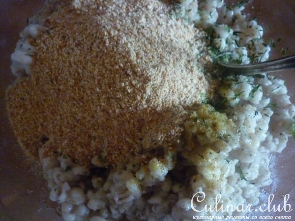 Котлеты из перловой крупы с творожным сыром