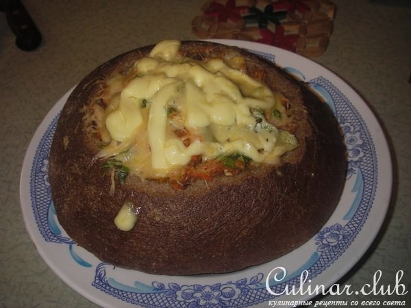 горячий хлеб с начинкой