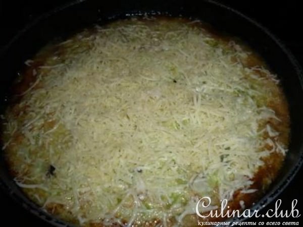 Овощной тортик из цветной капусты с мясом и грибами