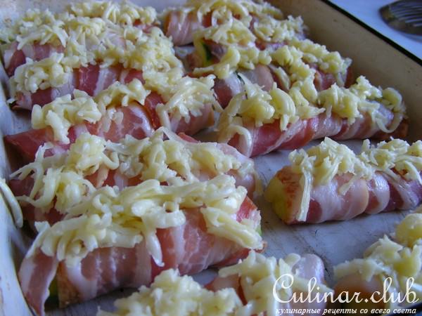 Сырные брусочки из цукини