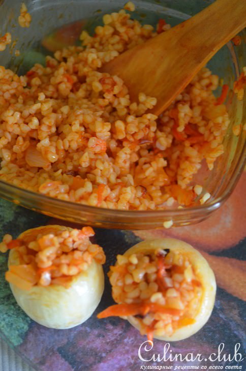 Луковые чашечки с пшеничной крупой