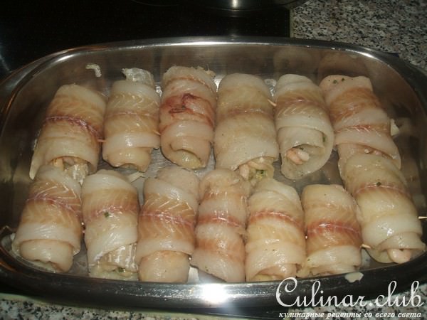 рыбные роллы с креветками в соусе