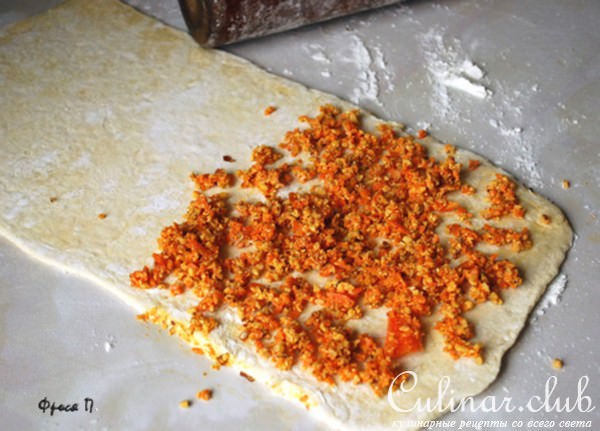 "Тыквандю" - сырное фондю в тыкве с хрустящими палочками