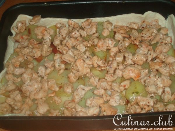 пирог закусочный из слоеного теста