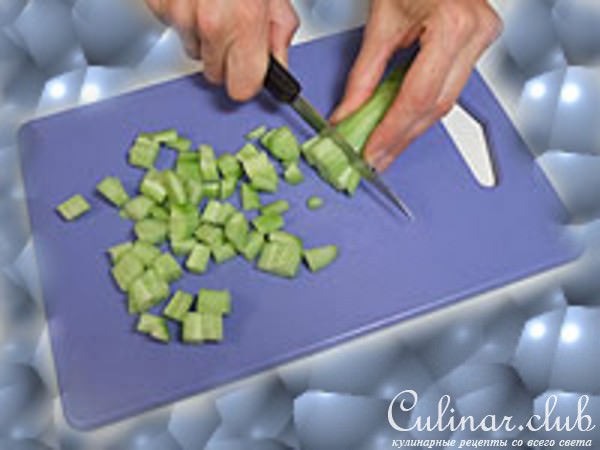 Картофельный салат с колбасками