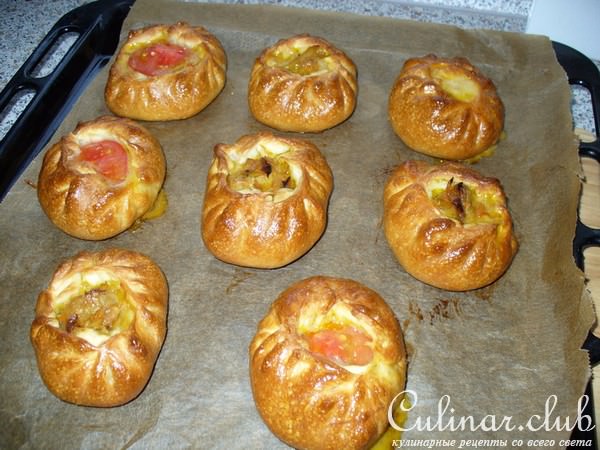 Пирожки открытые из духовки ( с капустой )