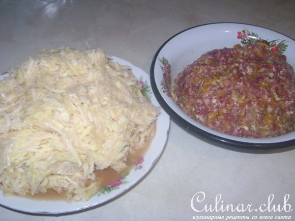 Пирог из картофеля с начинкой