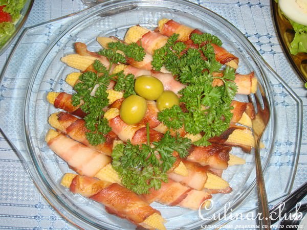 кукуруза в беконе