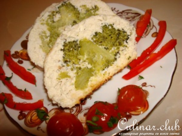 Куриный рулет-суфле с брокколи