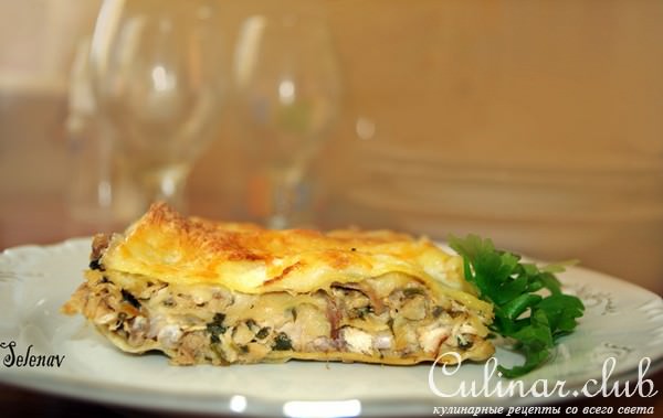 Лазанья с курицей и грецкими орехами