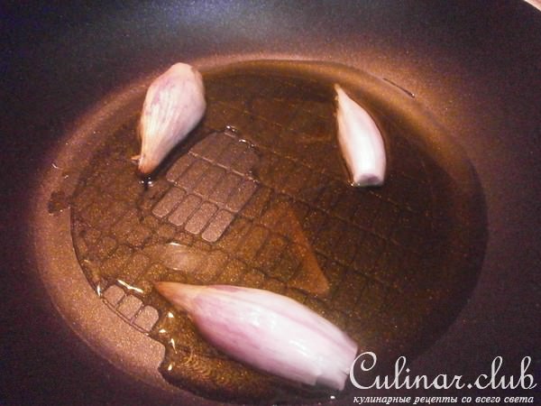 Горячая закуска с крабами в кокосовом молоке