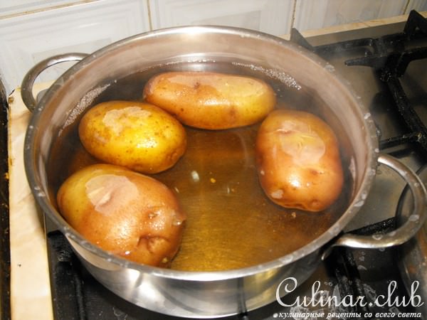 Картофельные стаканчики с морепродуктами