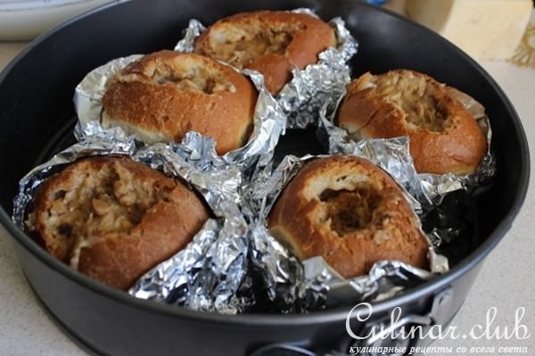 Рыбный "жюльен" в булочках