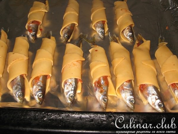 Рогалики с корюшкой(ням-ням)