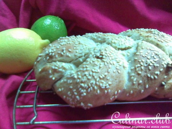 Хлебная косичка для Аллочки. Сдобная выпечка на закваске.