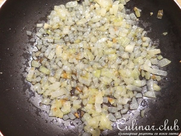 Лепешки с оливковым маслом и луком