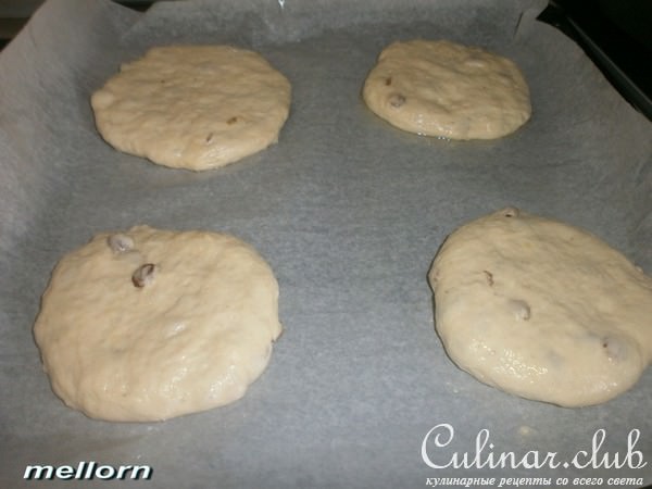 Фруктовые лепешки с изюмом (постные)