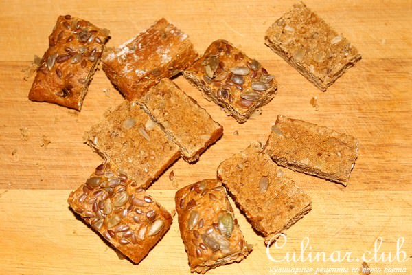 Рулетики из цуккини с курицей и сыром на зерновых краюшках