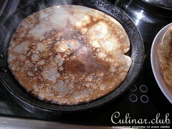 Роллы блинные-бананово-дынные.