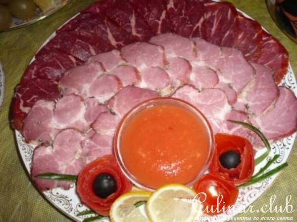 Сырная тарелка в стиле модерн
