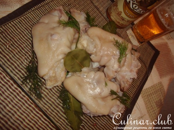 МОЖОЖ - свиные маринованные ножки