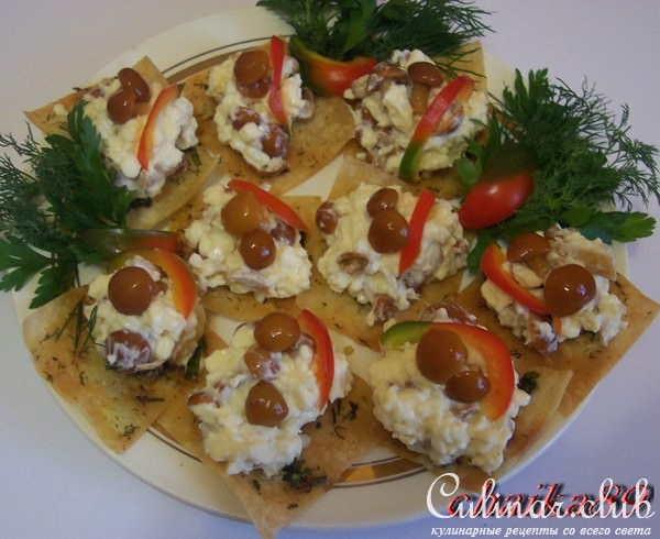 Сыро-грибная закуска