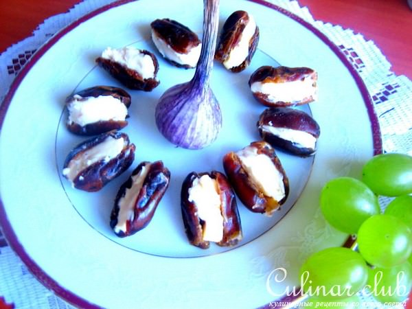 Фаршированные финики 