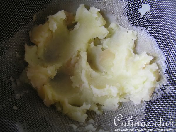 Картофельные эклеры с творожным сыром, рисом, овощами и зеленью
