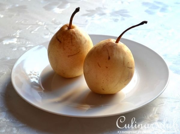 Сладкие груши в пряном соусе