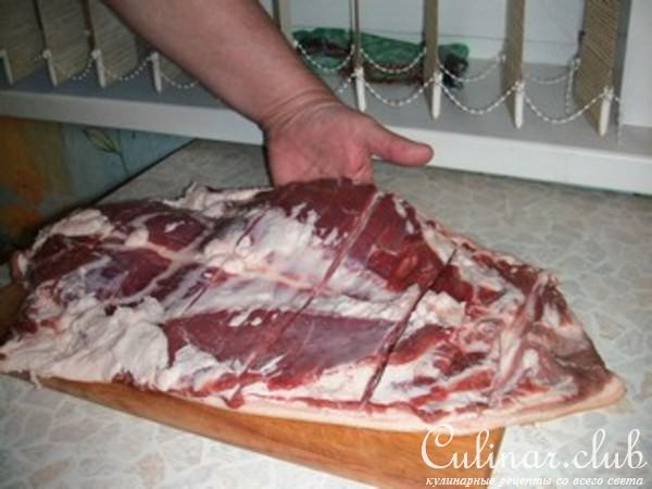 Рулет из свиной грудинки