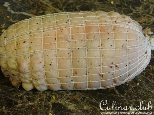 Рулет из свиной рульки