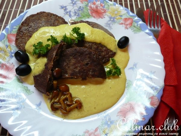 Битки из куриной печени с грибами