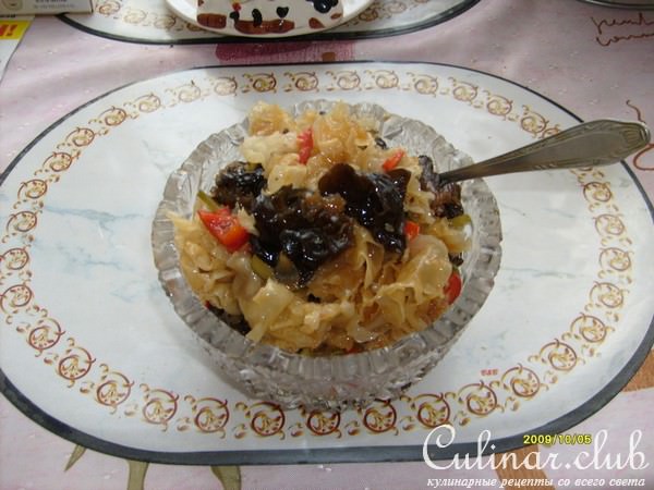 Салат из Китайских древесных грибов.