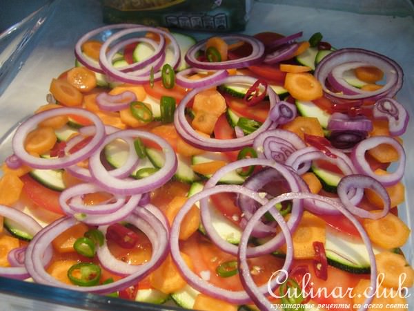 Овощи, запеченные под хрустящей корочкой из пармезана