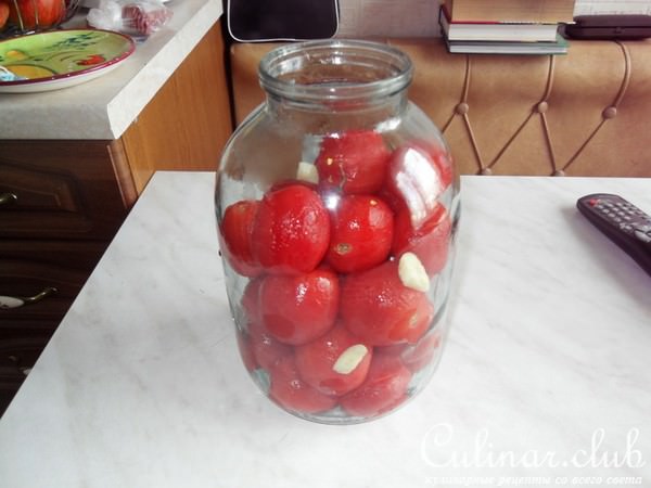 Маринованные помидоры (всего за сутки)