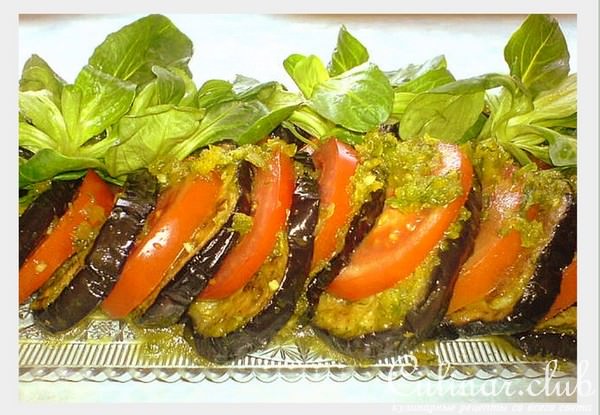 Закуска баклажанная (пряная)
