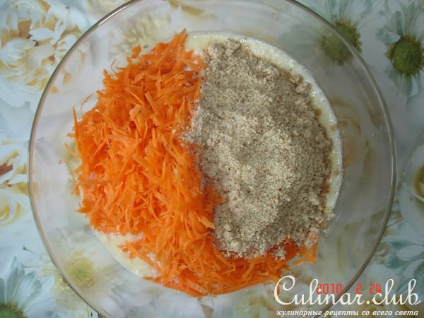 Морковный пирог для Мартовского зайца