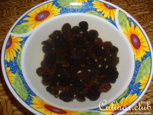 Ржаные маффины с изюмом
